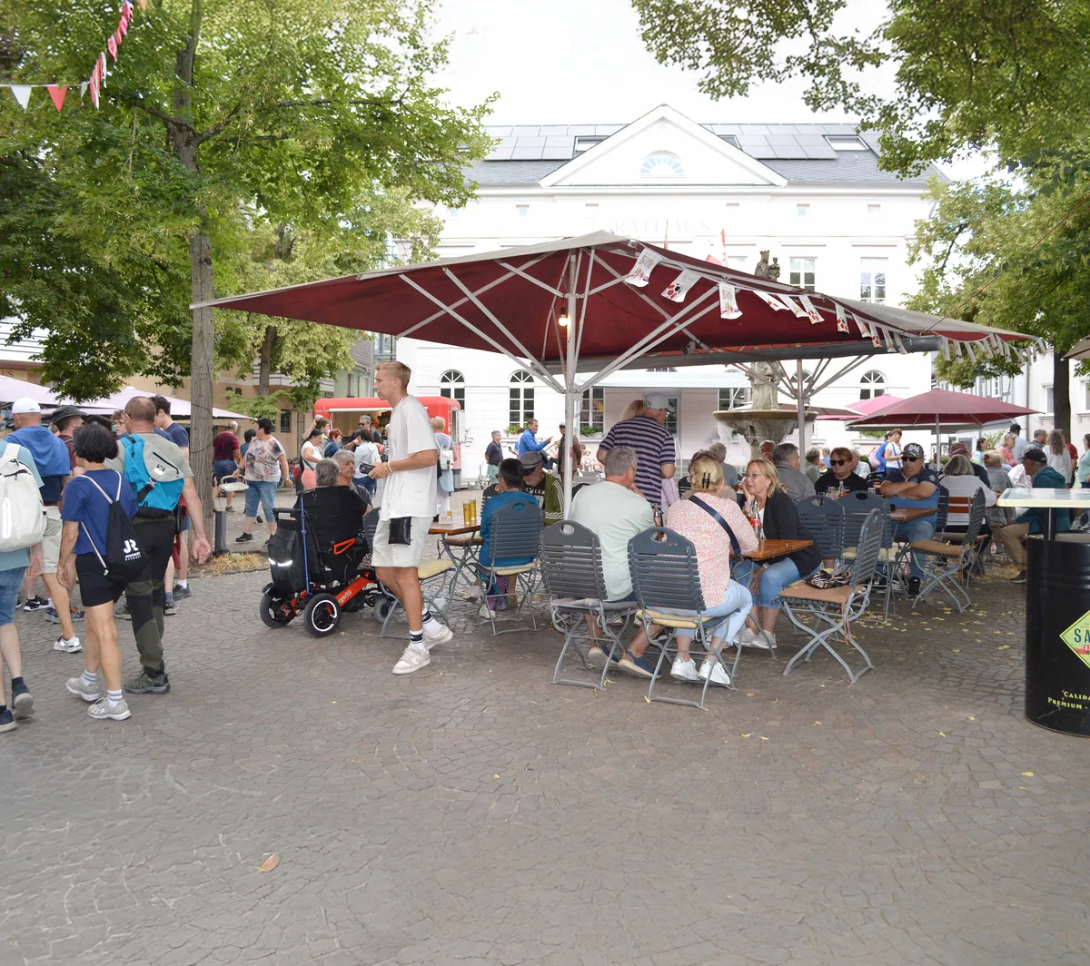 Jakobsmarkt Remagen: Markt, Rummel und Kinderflohmarkt in der Innenstadt